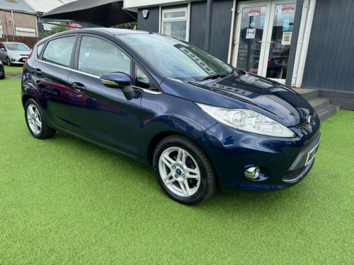 Ford Fiesta  1.4 Zetec Hatchback 5dr Petrol Automatic (154 g/km