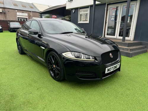 Jaguar XF  3.0d S V6 Portfolio Saloon 4dr Diesel Auto Euro 5 