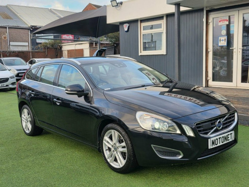Volvo V60  2.4 D5 SE Lux Nav Estate 5dr Diesel Geartronic Eur