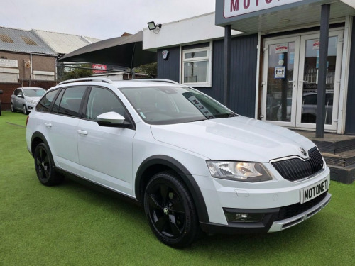 Skoda Octavia  2.0 TDI Scout Estate 5dr Diesel Manual 4WD Euro 6
