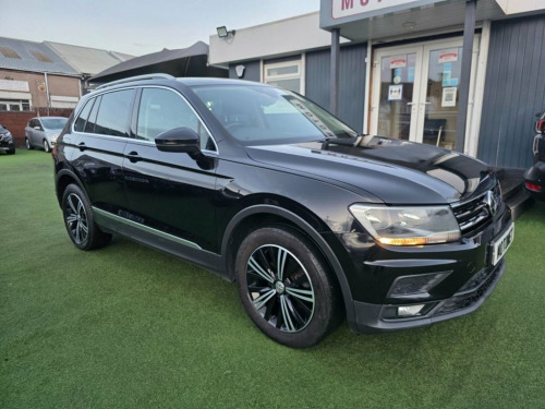 Volkswagen Tiguan  2.0 TDI SE Navigation SUV 5dr Diesel Manual 4Motio